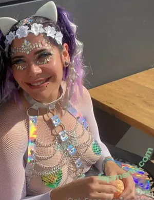 deniche / deniblondet nude photo #0021