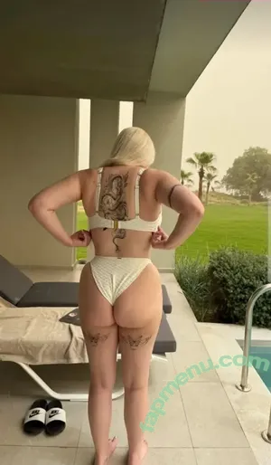 Denise Langemak / busty blonde / deniselangemak nude photo #0062