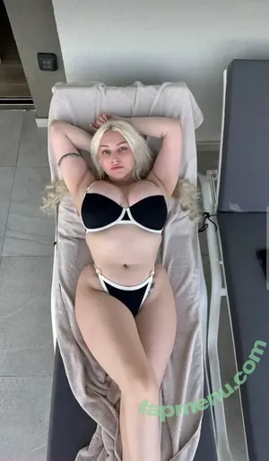 Denise Langemak / busty blonde / deniselangemak nude photo #0070