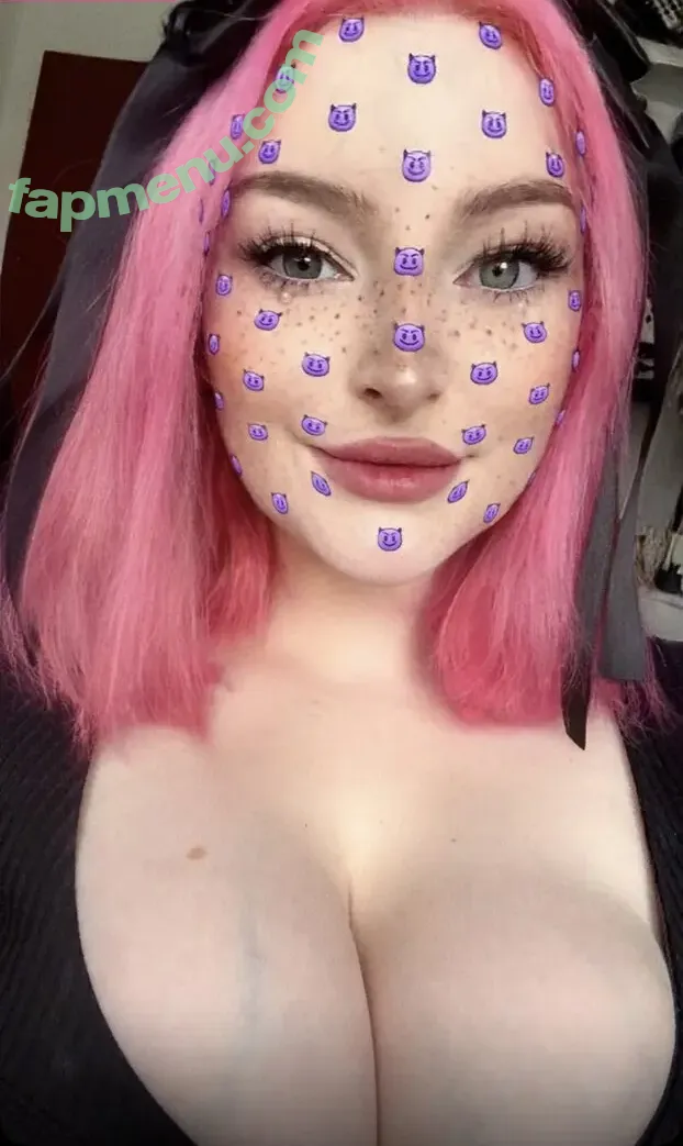 Denise Langemak nude photo #0011 (busty blonde / deniselangemak)