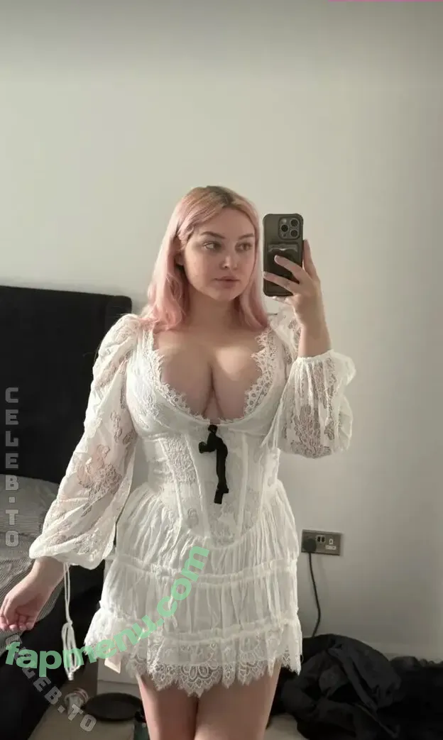 Denise Langemak nude photo #0151 (deniselangemak)