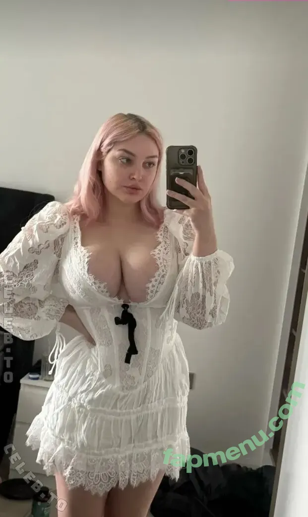 Denise Langemak nude photo #0152 (deniselangemak)