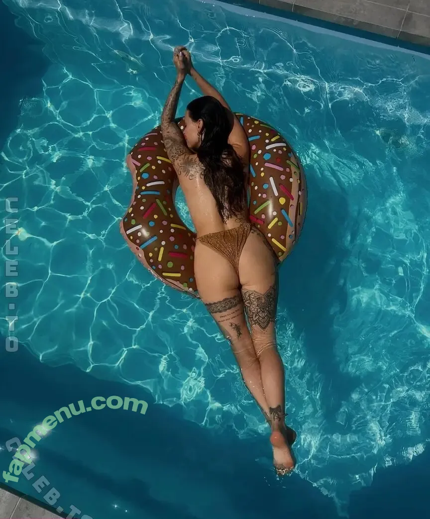 Denise Merten nude photo #0028 (denise_merten / denisekappes)