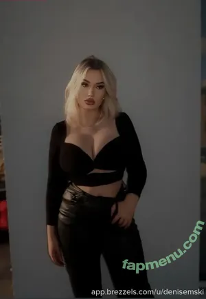  nude photo #0001