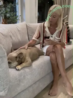 Denise Van Outen / vanouten_denise nude photo #0511