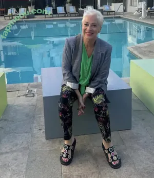 Denise Welch / denise_welch nude photo #0057