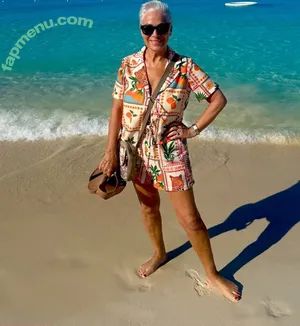 Denise Welch / denise_welch nude photo #0065