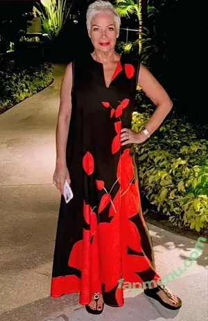 Denise Welch / denise_welch nude photo #0068