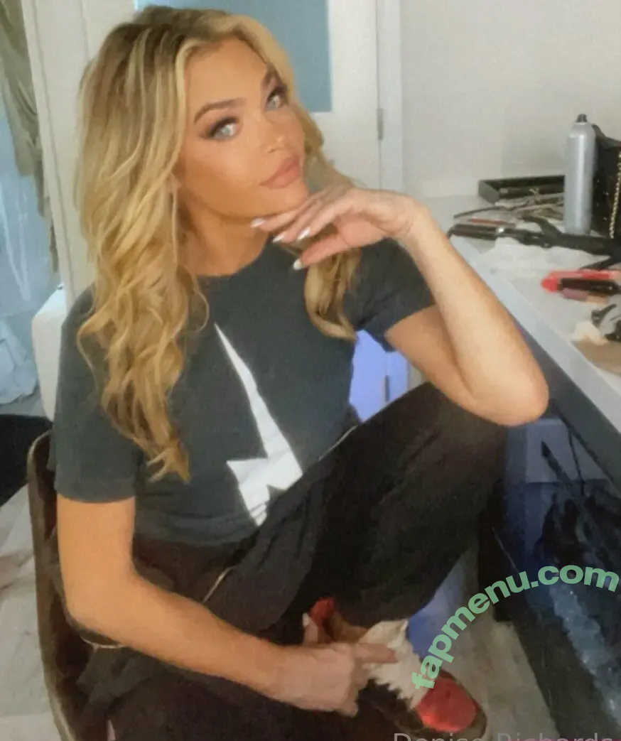 deniserichards nude photo #0003 (deniserichards)