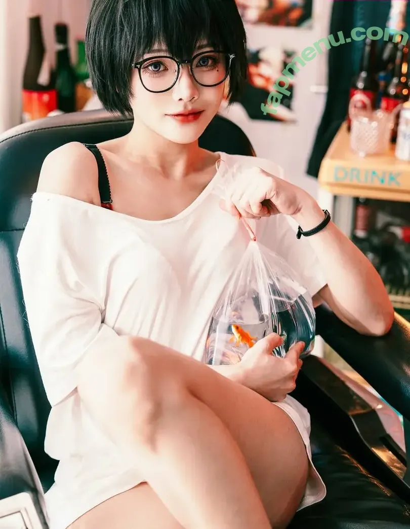 Denkakeke nude photo #0288 (DenKa / realanaandrews)