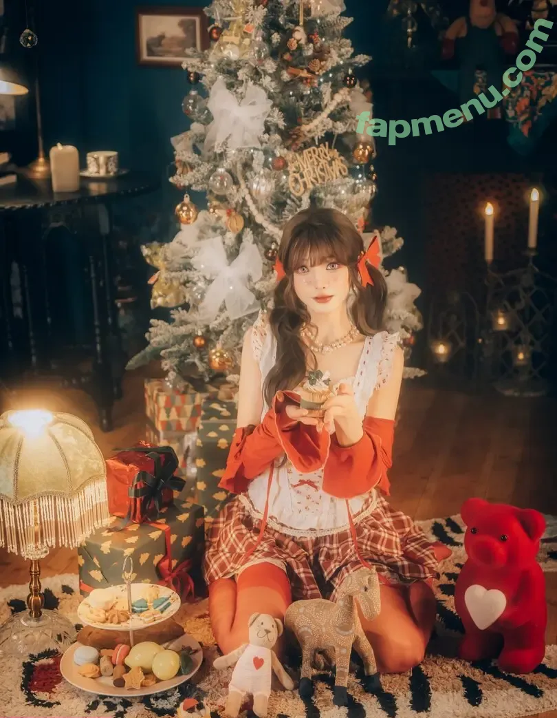 Denkakeke nude photo #0330 (DenKa / realanaandrews)