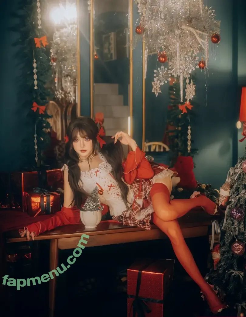 Denkakeke nude photo #0356 (DenKa / realanaandrews)