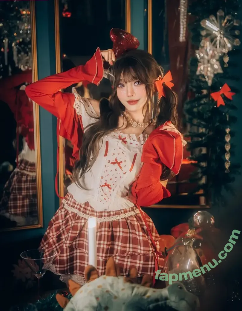 Denkakeke nude photo #0365 (DenKa / realanaandrews)