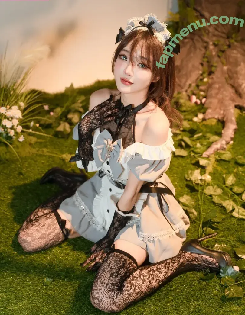 Denkakeke nude photo #0366 (DenKa / realanaandrews)