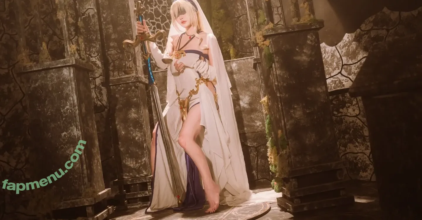 Denkakeke nude photo #0368 (DenKa / realanaandrews)