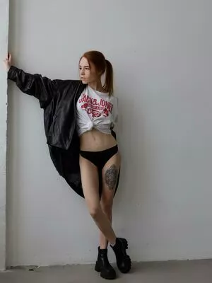 denlyasha / Denly nude photo #0102