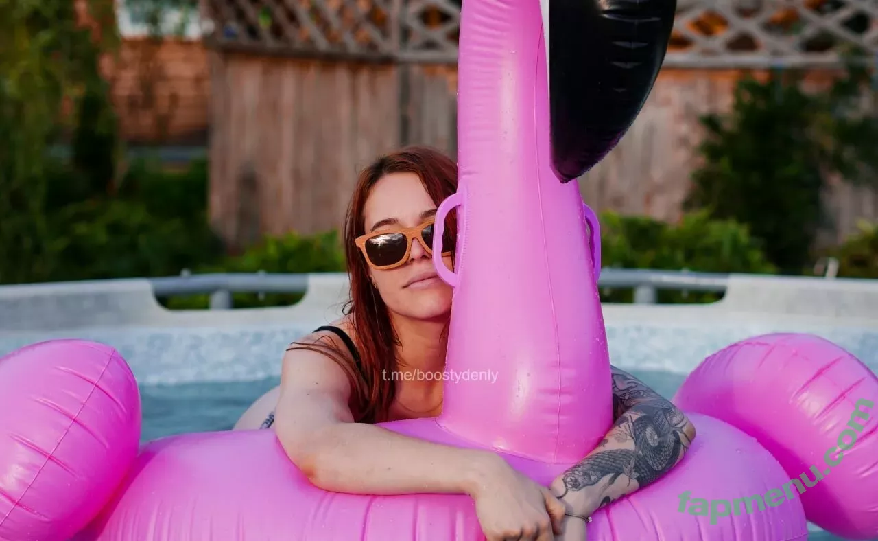 denlyasha nude photo #0116 (Denly)