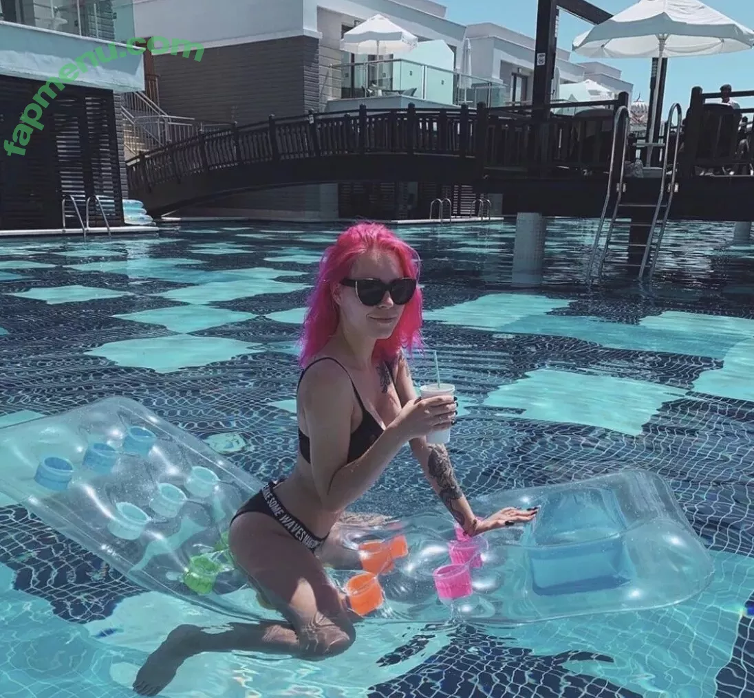 denlyasha nude photo #0206 (Denly)