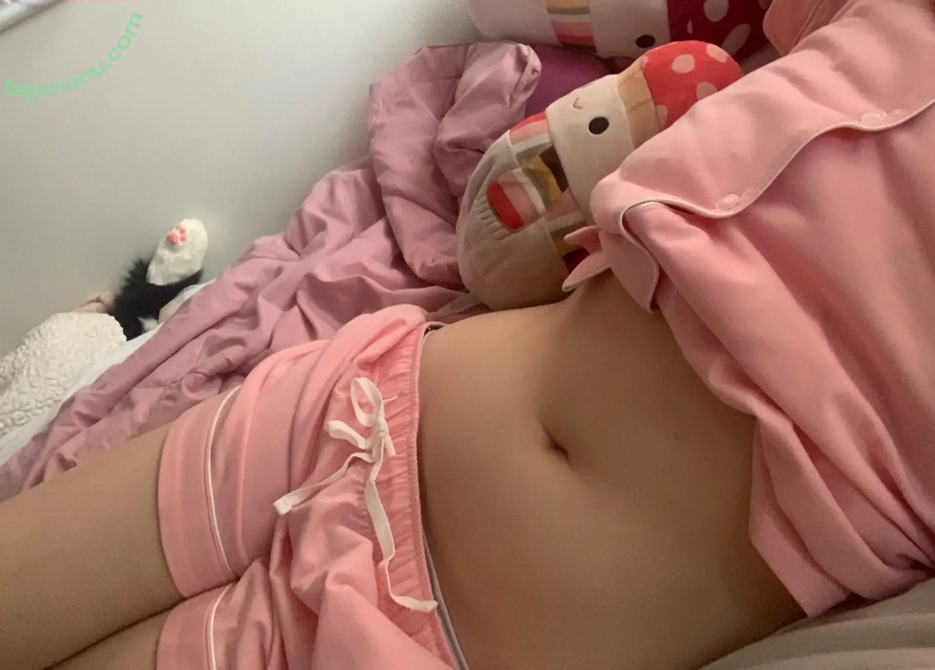 denpafish nude photo #0192 (despairfish)