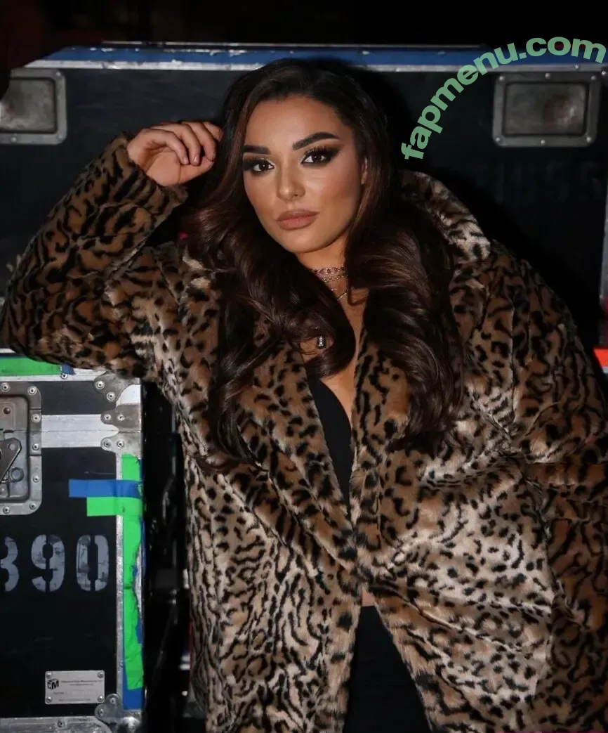 Deonna Purrazzo nude photo #0039 (deonnapurrazzo)