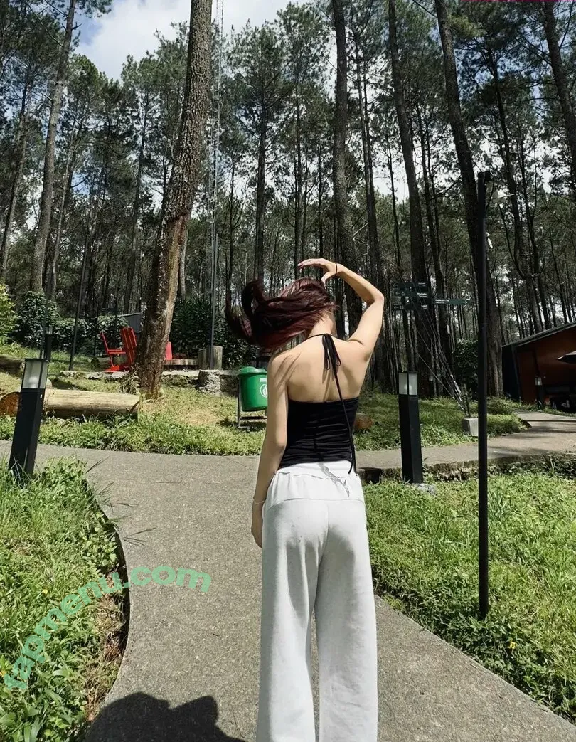 Deraanjela nude photo #0075 (Deraangela / Risafety)