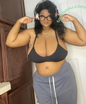 nude photo #0002