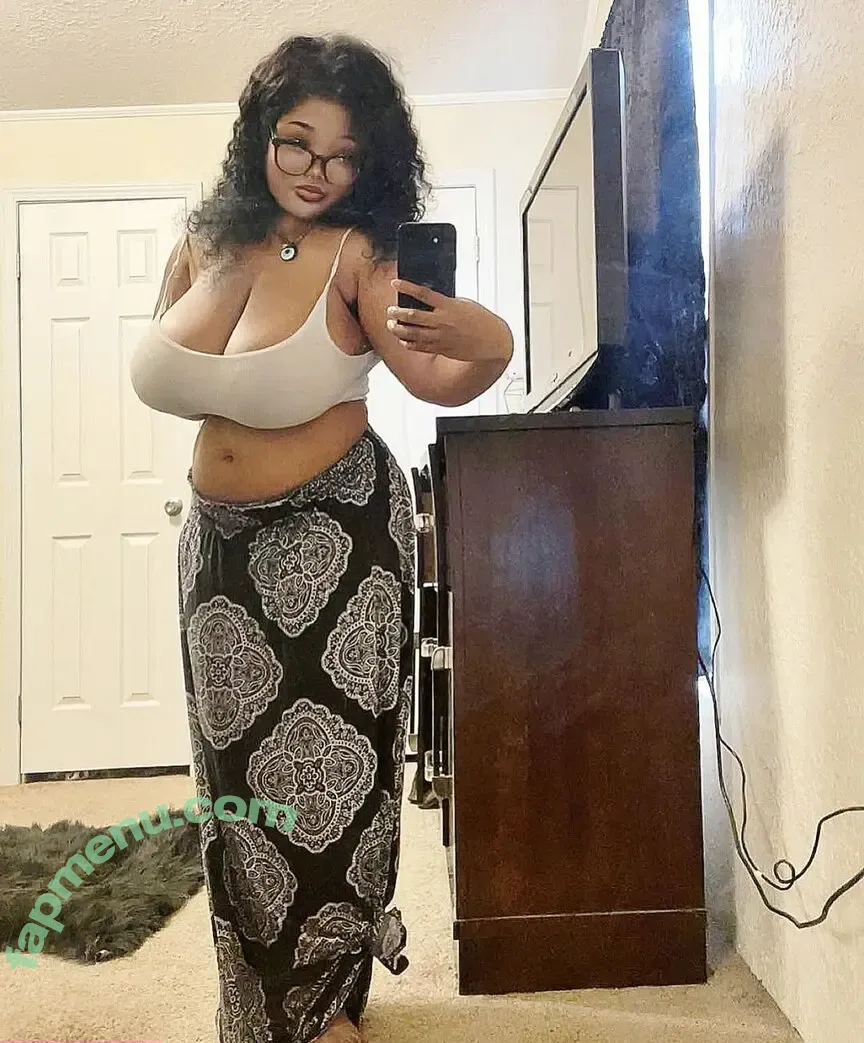 desaundratyner nude photo #0001 (desaundratyner)