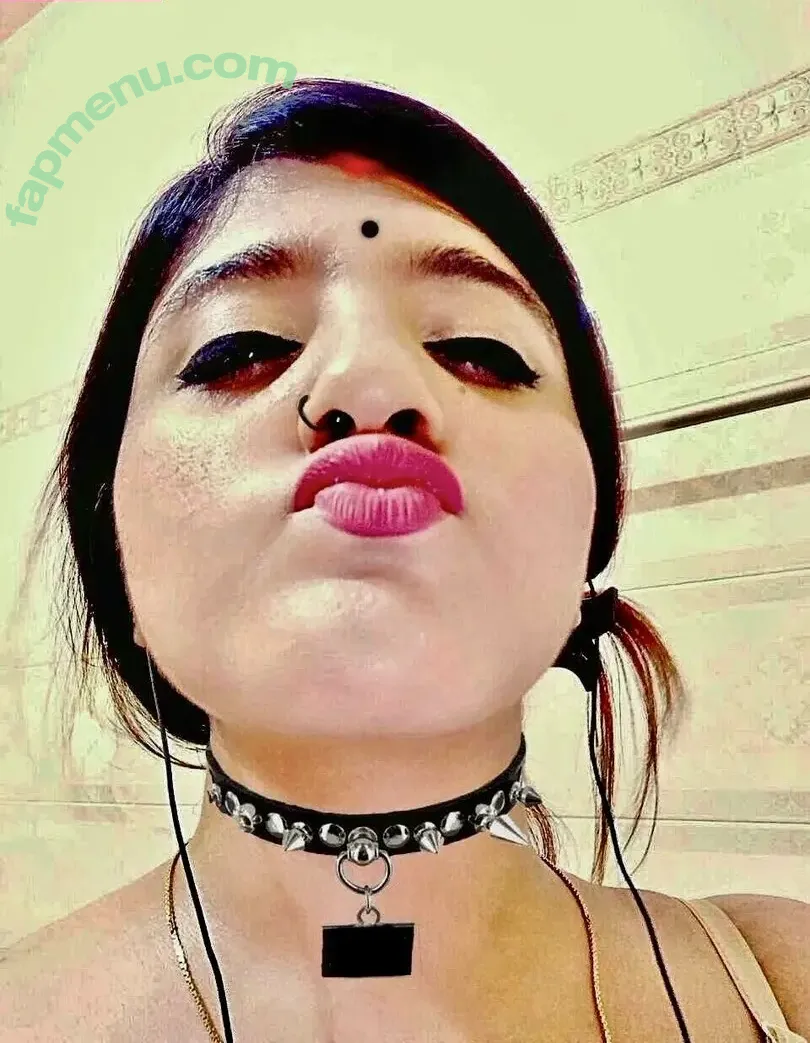 Desi Collection nude photo #0014 (aishwaryaharishankar / dianawhales)