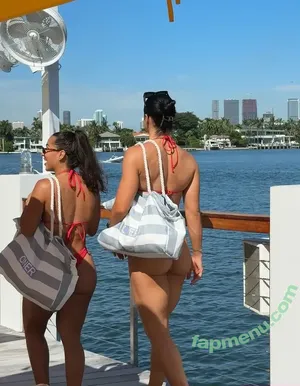 Desi Johnson / desijohnsonn / desiree nude photo #0419