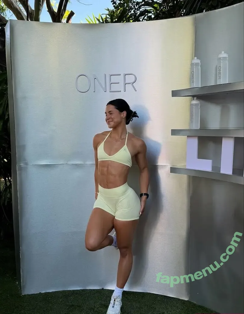 Desi Johnson nude photo #0437 (desijohnsonn / desiree)