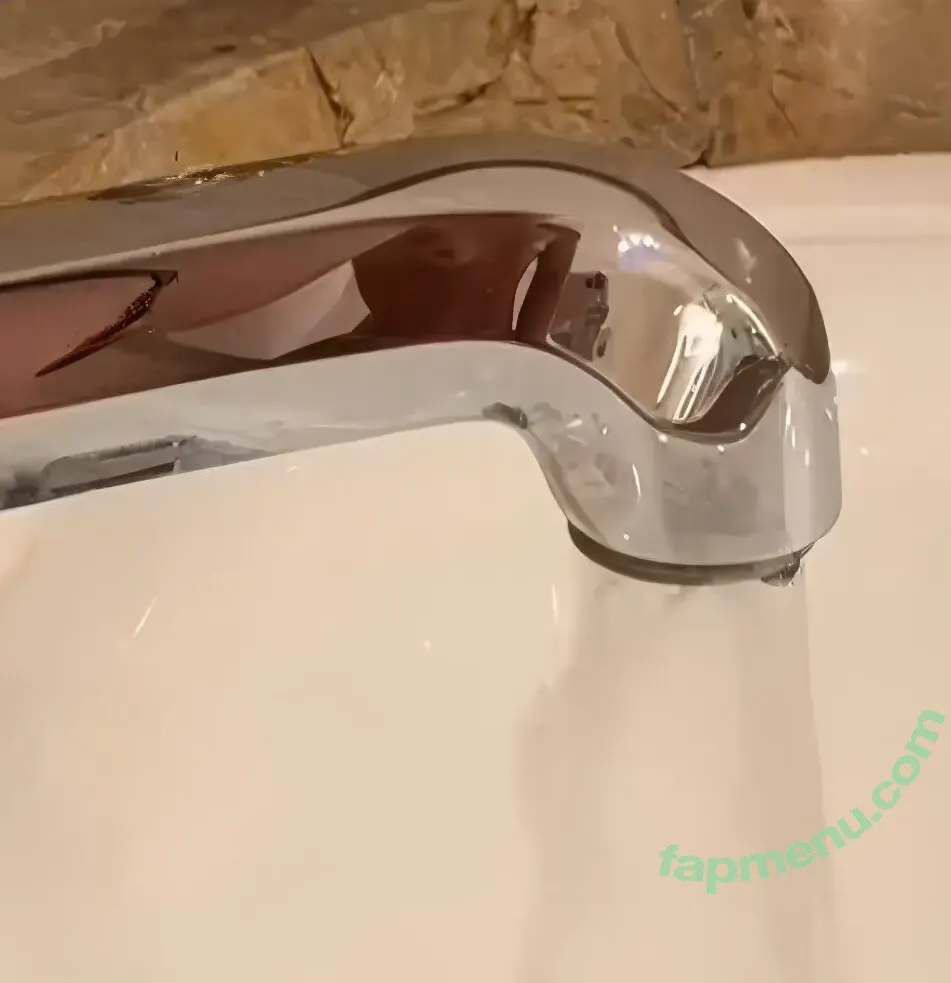 Desi Johnson nude photo #0503 (Desijohnsonn / desiree)