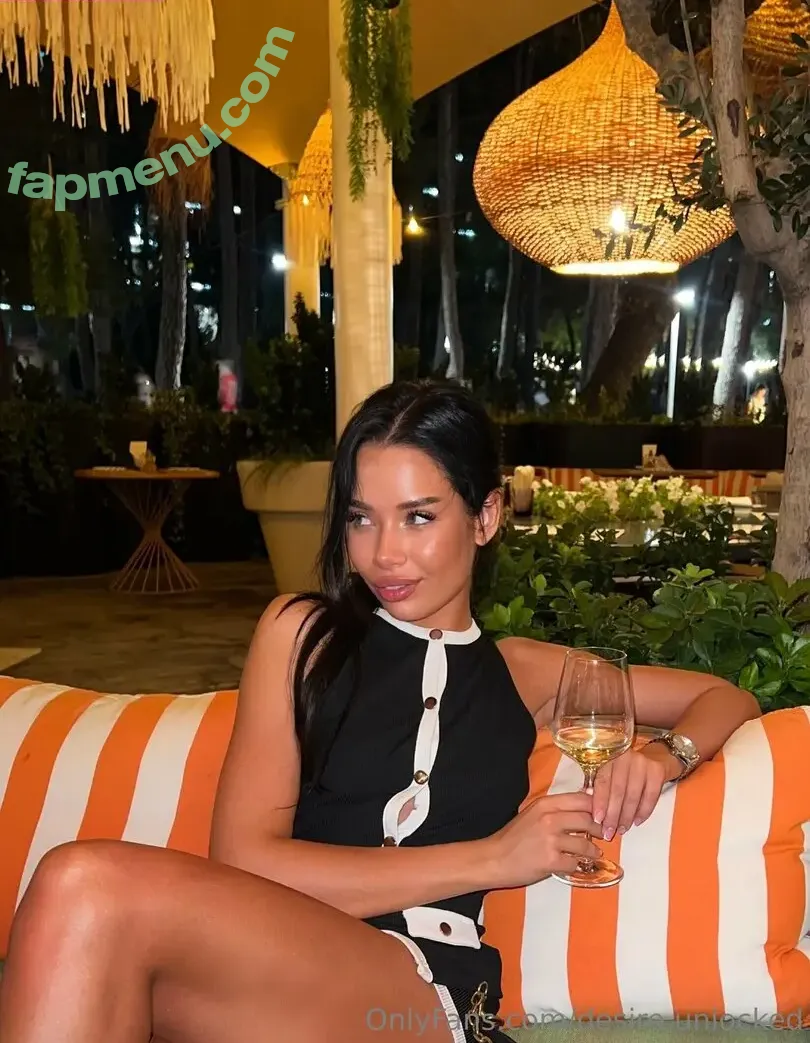 desire.unlocked nude photo #0003 (desire.unlocked)