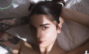  nude photo #0002