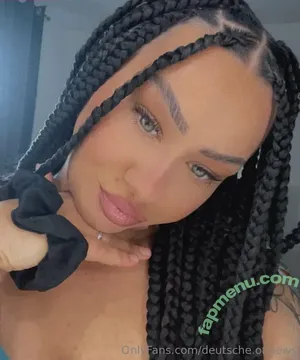 deutsche.of.news / dwnews nude photo #0004