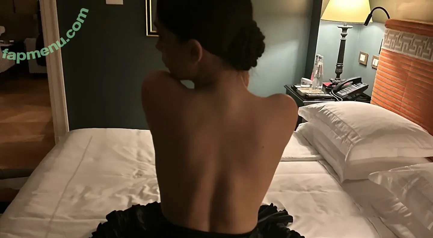 Deva Cassel nude photo #0073 (d.casseluxxi)