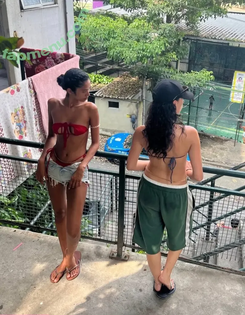 Deva Cassel nude photo #0098 (d.casseluxxi / devacassel / devacasseldaily)