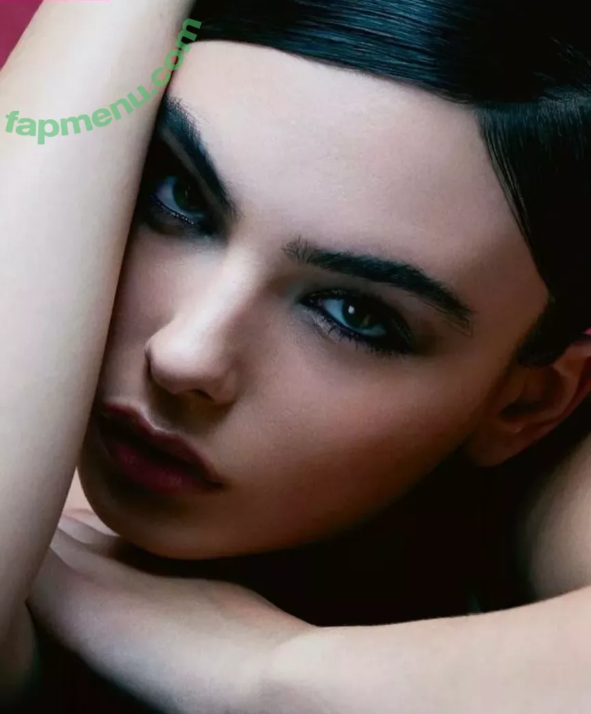 Deva Cassel nude photo #0033 (d.casseluxxi)