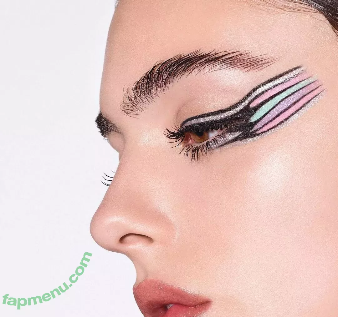 Deva Cassel nude photo #0223 (d.casseluxxi)