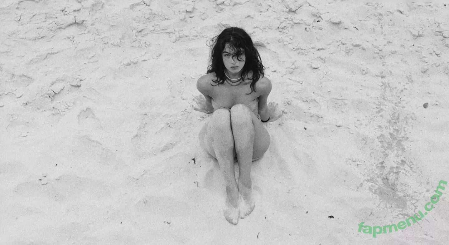 Deva Cassel nude photo #0306 (d.casseluxxi)