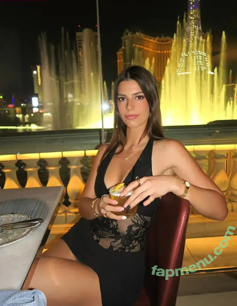 Develique nude photo #0734 (Develiquee / angelique_nk)