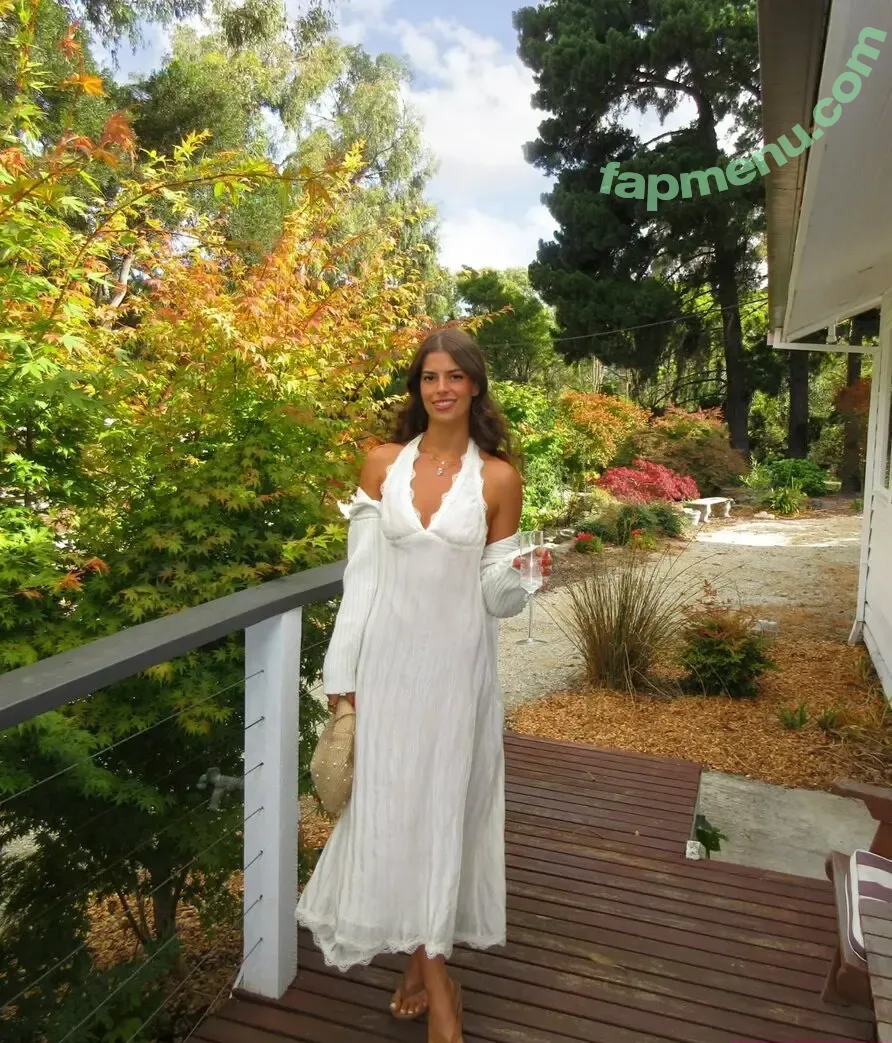 Develique nude photo #0789 (Develiquee / angelique_nk)