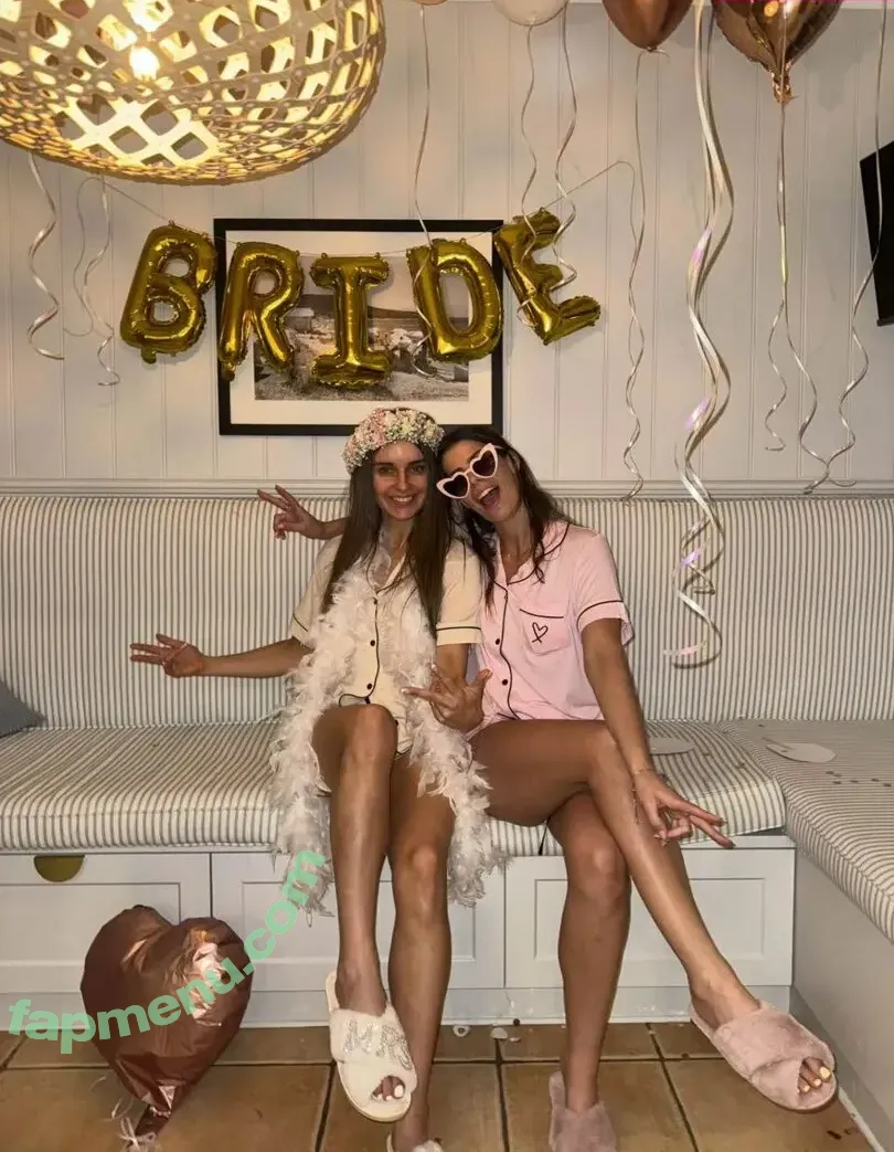 Develique nude photo #0795 (Develiquee / angelique_nk)