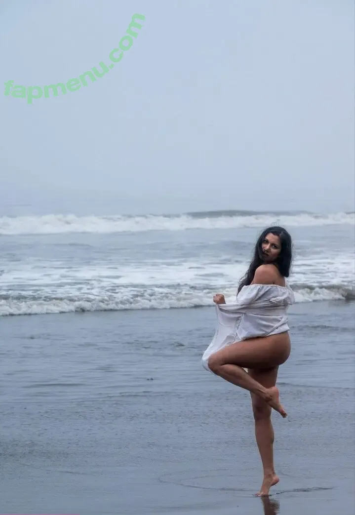 Devi The Model nude photo #0842 (Dakini / devithemodel / googlymonstor / itsdevi)