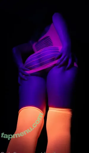  nude photo #0003