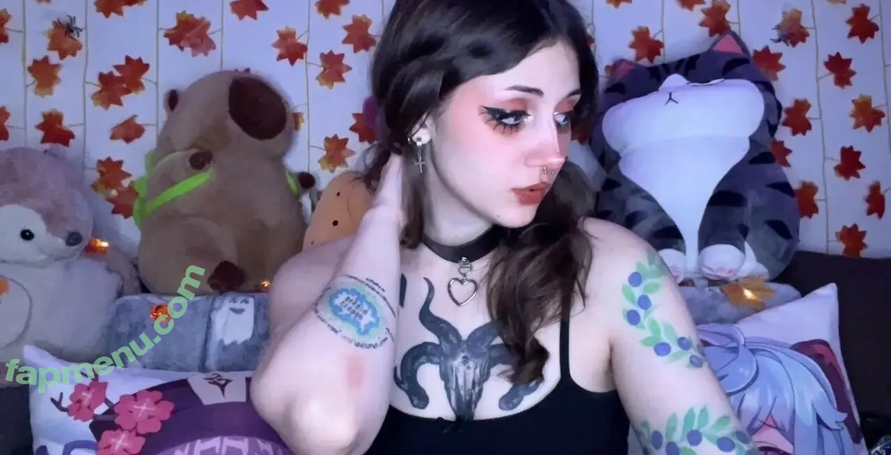 devilbaby nude photo #0021 (_Devill_Baby / _devilbaby)