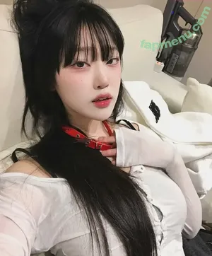 devilbokv / 이유정 nude photo #0034