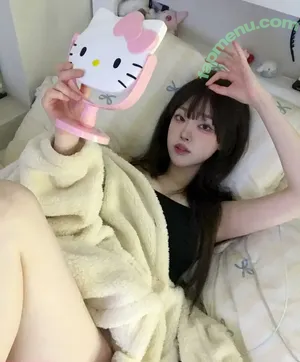 devilbokv / 이유정 nude photo #0035