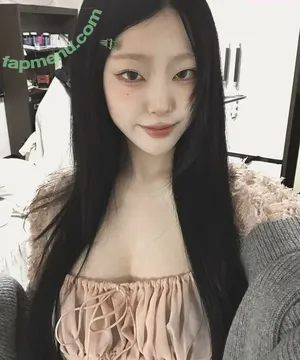 devilbokv / 이유정 nude photo #0043