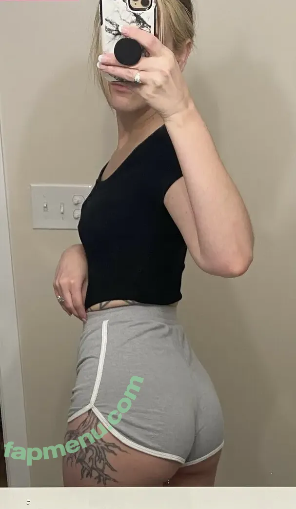 Deviledmeg_ nude photo #0009 (Deviledmeggg)