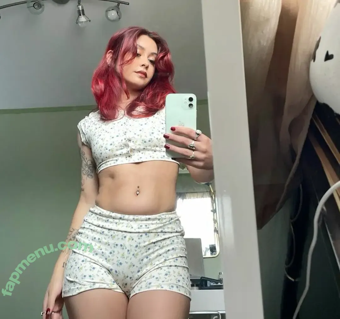 devilsdolll nude photo #0058 (devils.dolll)